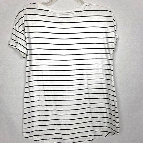 Maurices 24/7 White Gray Striped Tee XS - Picture 4 of 7